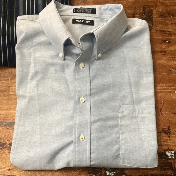 Two EUC Puritan Wrinkle Resistant Button Down Shirts - Picture 3 of 8